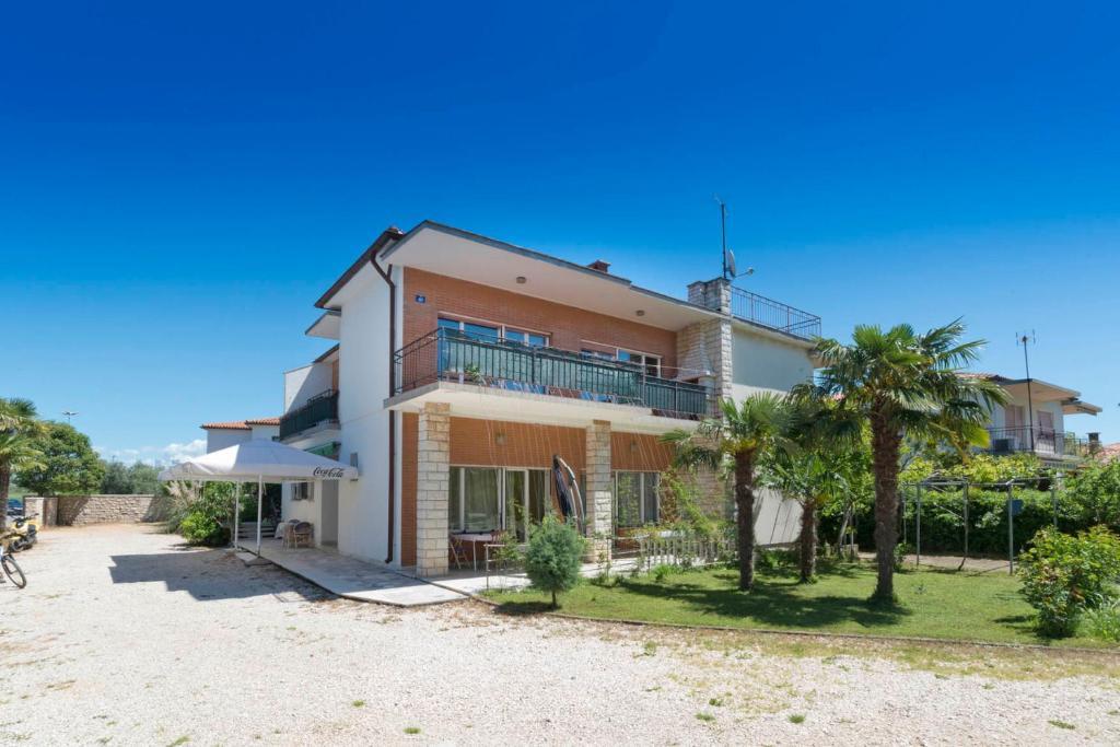 Apartments Умаг Екстериор снимка